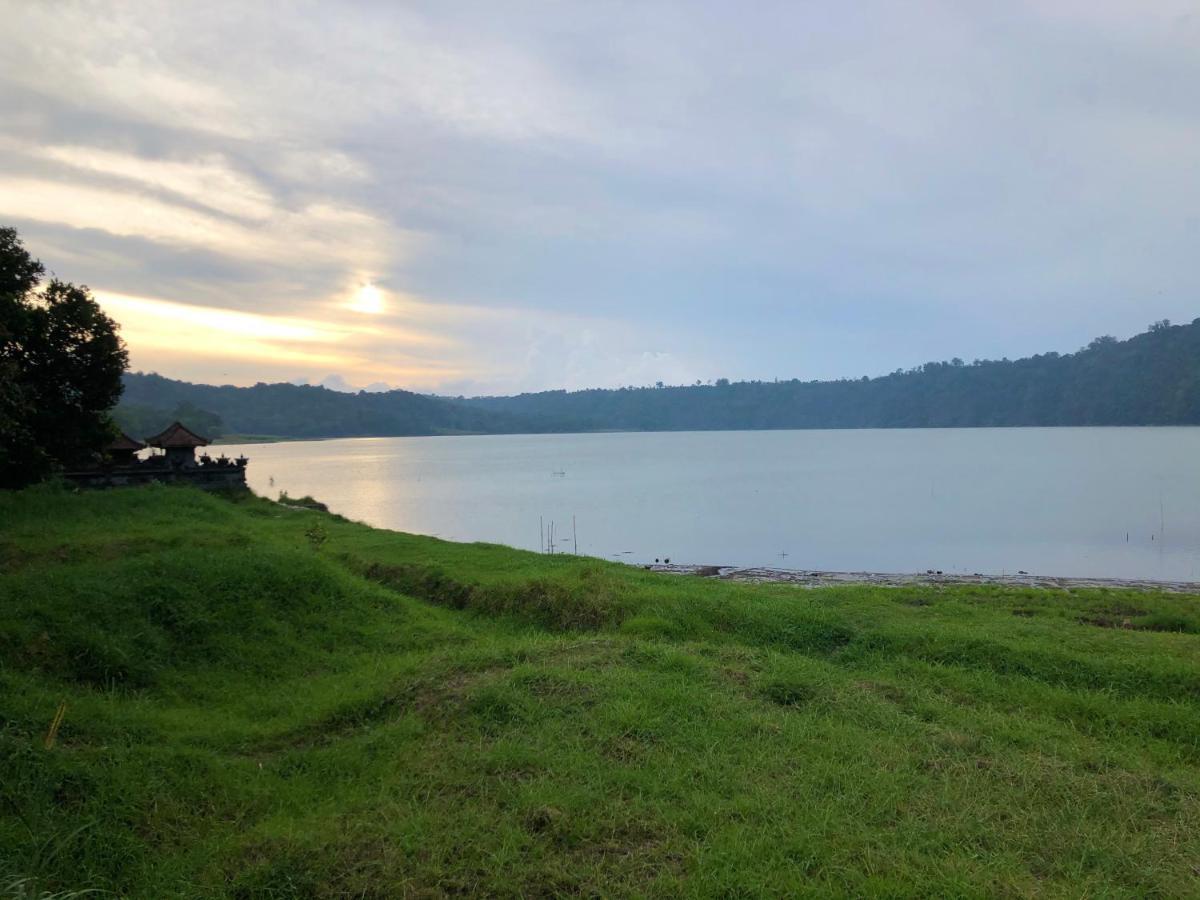 Buyan Lodge Lake View Villa Bedugul (Bali) Exterior foto