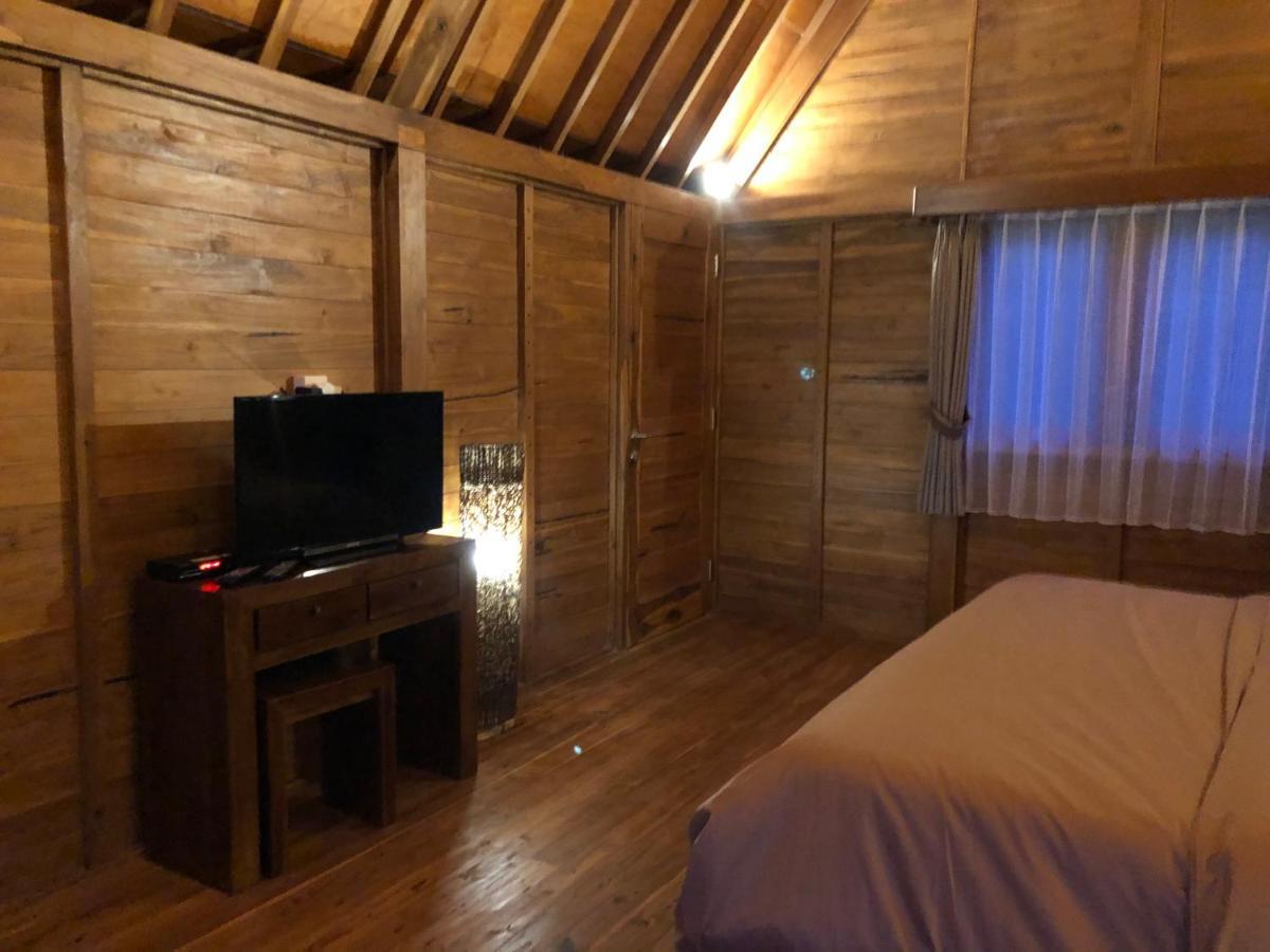 Buyan Lodge Lake View Villa Bedugul (Bali) Exterior foto